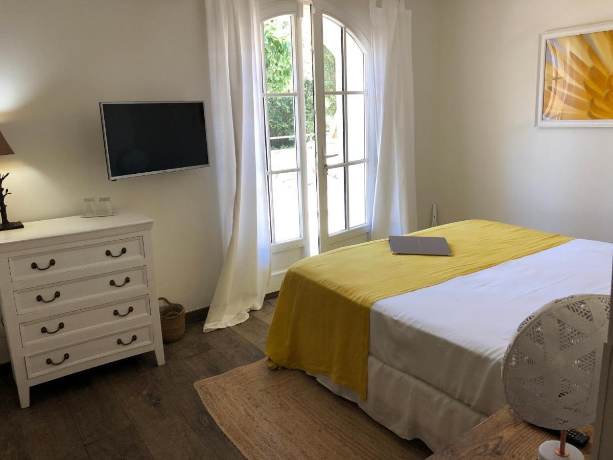 Le Clos Des Sept Palmiers Cavalaire-sur-Mer Exteriör bild